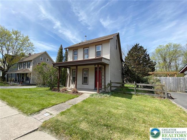 1111 Easton Rd, House other with 3 bedrooms, 2 bathrooms and null parking in Riegelsville PA | Image 4
