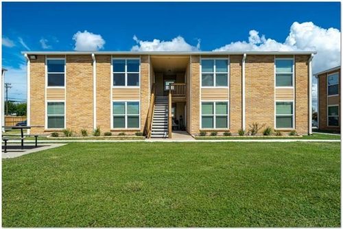 100-200 S Avenue A, Aransas Pass, TX, 78336-4719 | Card Image