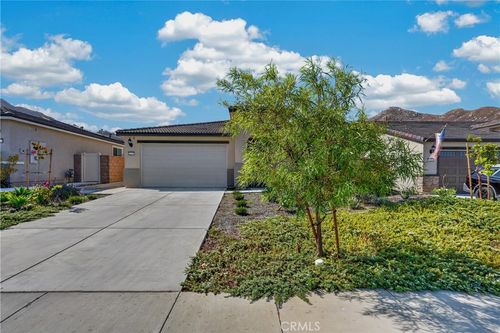 21417 Nicholas Dr, Riverside, CA, 92507-0060 | Card Image