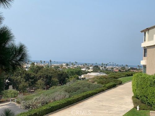 215-280 Cagney Ln, Newport Beach, CA, 92663-1637 | Card Image