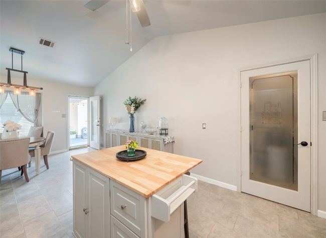 4605 Mather, House other with 4 bedrooms, 2 bathrooms and null parking in Kyle TX | Image 11