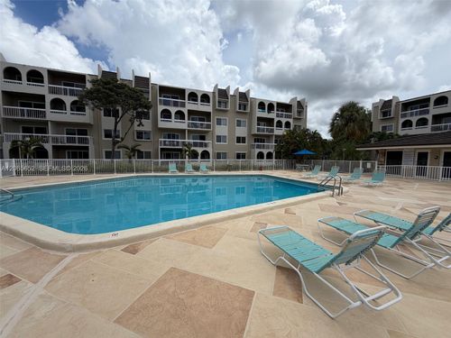 o-401-7850 Camino Real, Miami, FL, 33143 | Card Image
