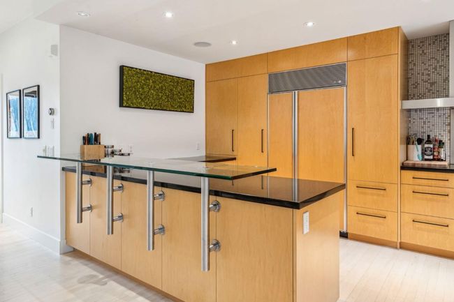 47 Patterson Dr Sw, House other with 4 bedrooms, 4 bathrooms and 5 parking in Calgary AB | Image 15