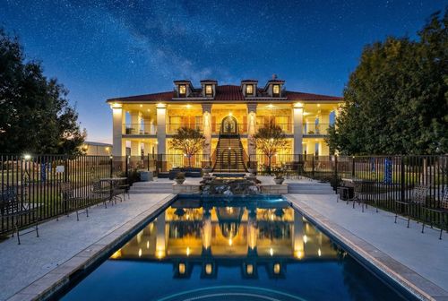 1694 County Road 102, Llano, TX, 78643-2931 | Card Image