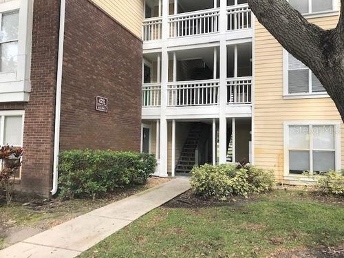 102-4211 Chatham Oak Ct, TAMPA, FL, 33624-5180 | Card Image
