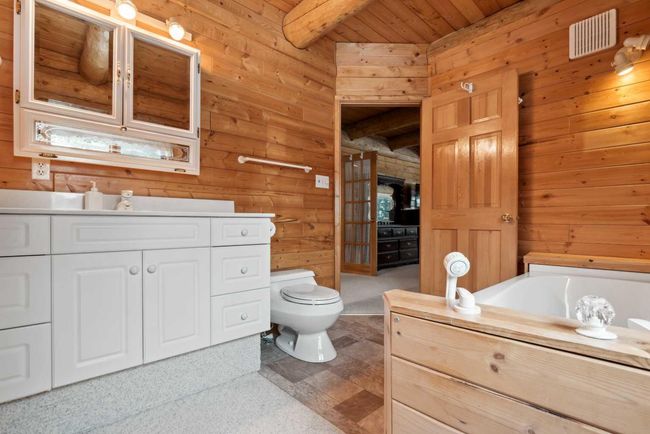 25124 Township Road 362, House other with 3 bedrooms, 5 bathrooms and null parking in Rural Red Deer County AB | Image 24