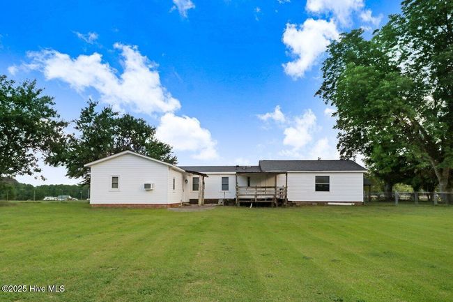 2582 Bakers Chapel Rd, House other with 3 bedrooms, 2 bathrooms and 4 parking in Smithfield NC | Image 22