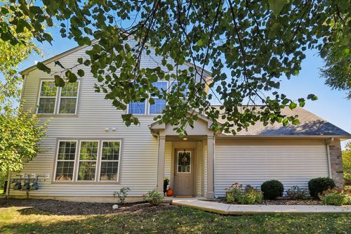 545 Metropolitan St, Aurora, IL, 60502-8950 | Card Image
