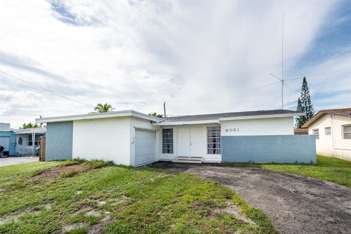 9081 Nw 21st Mnr, Sunrise, FL, 33322-3715 | Card Image