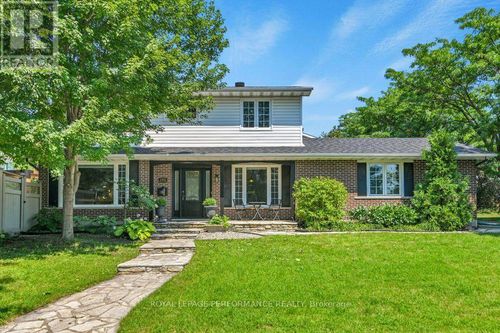 2401 Wyndale Crescent, Ottawa, ON, K1H7A5 | Card Image