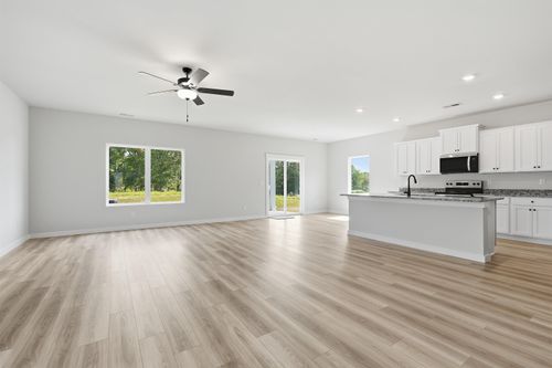 407 W Claywalk Rd, Woodruff, SC, 29388-5403 | Card Image