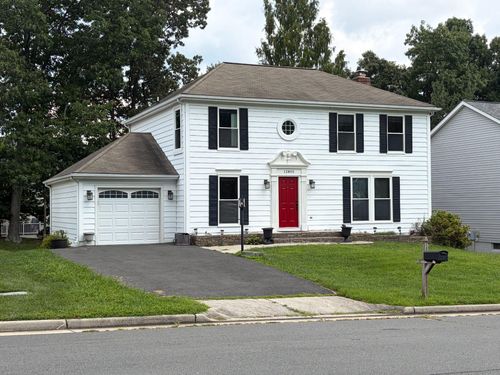 12805 Valleyhill St, WOODBRIDGE, VA, 22192-6421 | Card Image