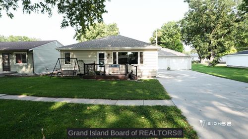 2327 Sheridan Ave, Grand Island, NE, 68803 | Card Image