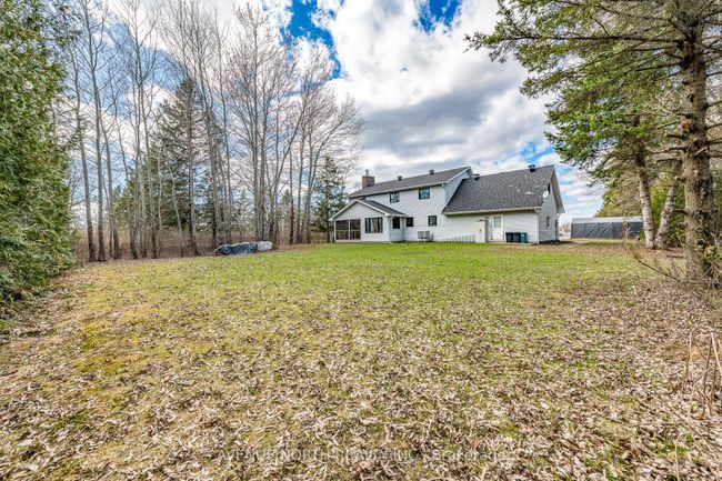 9088 Mitch Owens Rd, House other with 5 bedrooms, 3 bathrooms and 6 parking in Edwards ON | Image 39