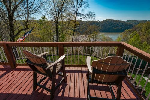 105 Ivy Dr, Jamestown, KY, 42629 | Card Image