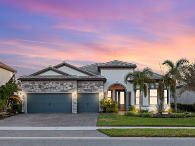 7989 Grande Shores Drive, House other with 3 bedrooms, 3 bathrooms and null parking in Sarasota FL | Image 3