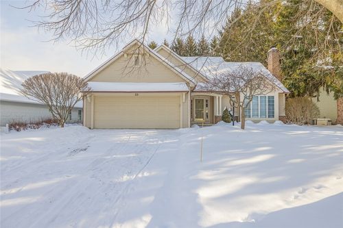 22 Bishops Ct, Pittsford, NY, 14534-2882 | Card Image