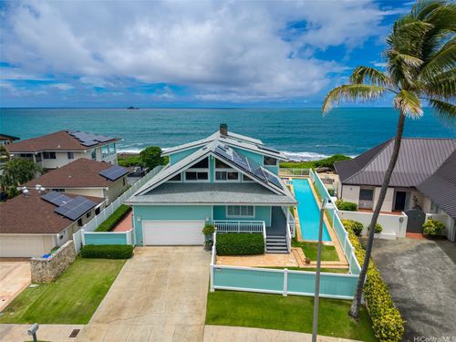 586 Kaimalino St, Kailua, HI, 96734-1612 | Card Image
