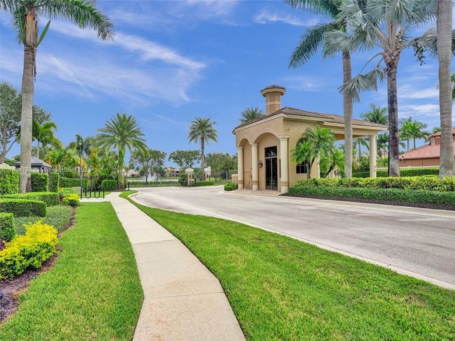 8703 Club Estates Way, House other with 5 bedrooms, 5 bathrooms and null parking in Lake Worth FL | Image 94