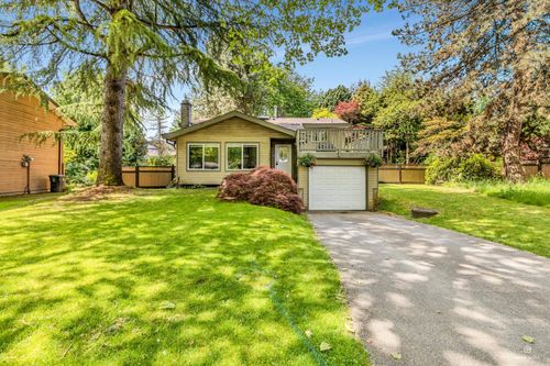 13124 Doone Pl, Surrey, BC, V3V6R8 | Card Image