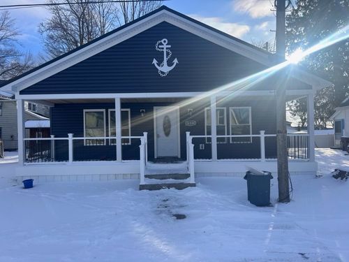 12288 Comstock St, Conneaut Lake, PA, 16316-2918 | Card Image