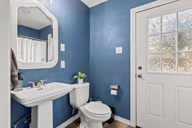 425 W Belden St, House other with 4 bedrooms, 3 bathrooms and null parking in Sherman TX | Image 18