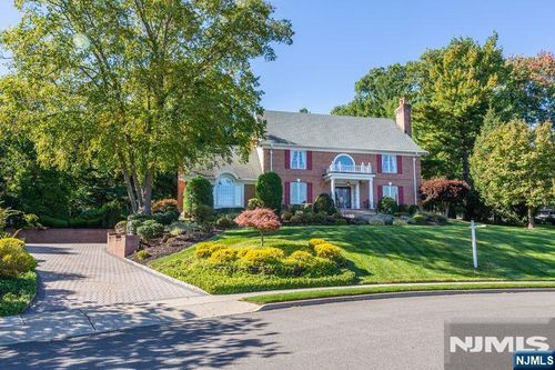 45 Cheryl Hills Drive, Hawthorne, NJ, 07506 | Card Image
