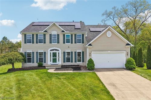 16264 Selby Cir, Strongsville, OH, 44136-6478 | Card Image