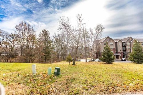 Unit 11 Waite Ln, Platteville, WI, 53818-1909 | Card Image