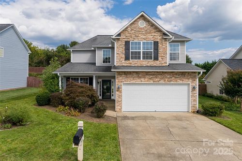 163 Yadkin Rd, Fletcher, NC, 28732-7907 | Card Image
