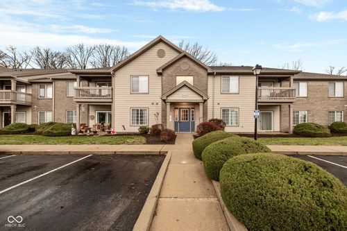 208-9820 Legends Creek Drive, Indianapolis, IN, 46229 | Card Image