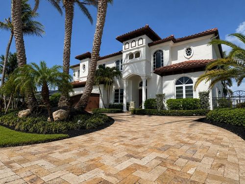 4431 Ne 24th Ave, Lighthouse Point, FL, 33064-7208 | Card Image