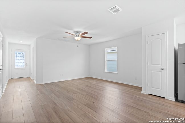 2910 Forsyth Cyn, House other with 2 bedrooms, 2 bathrooms and null parking in Converse TX | Image 7