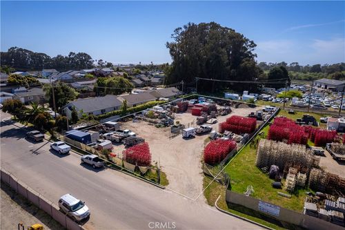 964 Griffin St, Grover Beach, CA, 93433-3019 | Card Image