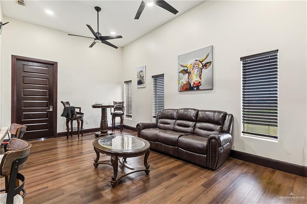 Commercial Sale in San Benito 5