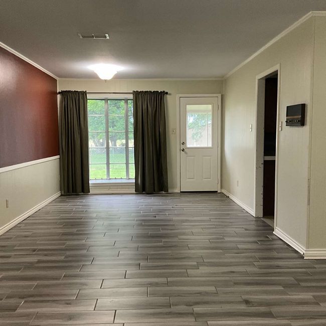 24291 State Highway 19, House other with 4 bedrooms, 2 bathrooms and null parking in Canton TX | Image 6