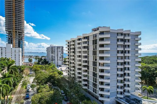 apt-201-2501 Brickell Ave, Miami, FL, 33129-2459 | Card Image