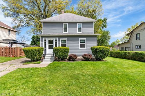 48 S 3rd St, Rittman, OH, 44270-1644 | Card Image