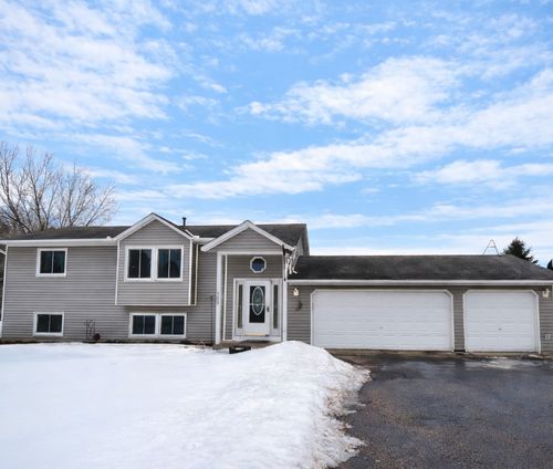 4215 E Rum River Cir S, Cambridge, MN, 55008-3803 | Card Image