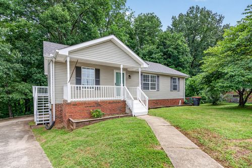 979 Bobcat Dr, Clarksville, TN, 37042-6772 | Card Image