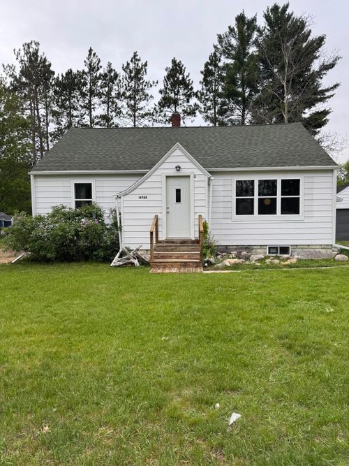 14700 9 Mile Rd, Kaleva, MI, 49645-9333 | Card Image