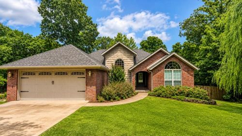 35 Bedford Ln, Bella Vista, AR, 72714-3902 | Card Image