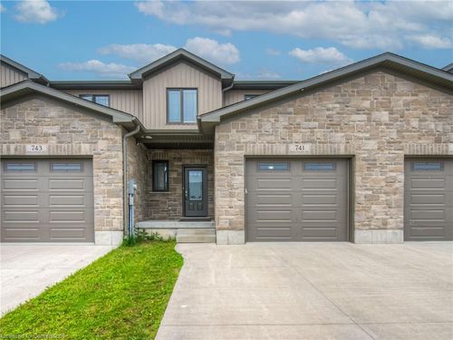 741 Hollinger Ave, Listowel, ON, N4W0J3 | Card Image