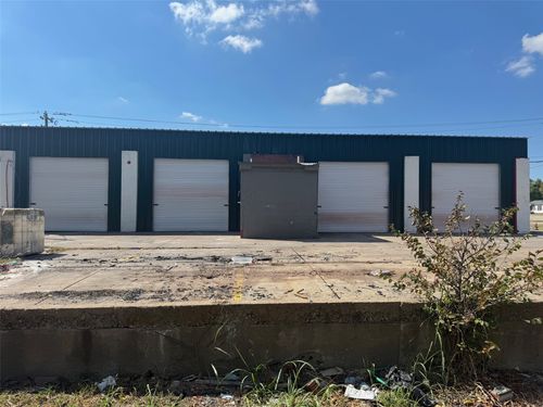 3616 Sunnyvale St, Dallas, TX, 75216-4744 | Card Image