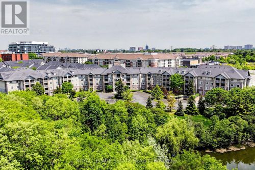 331-684 Warden Avenue, Toronto (Clairlea-Birchmount), ON, M1L4W4 | Card Image