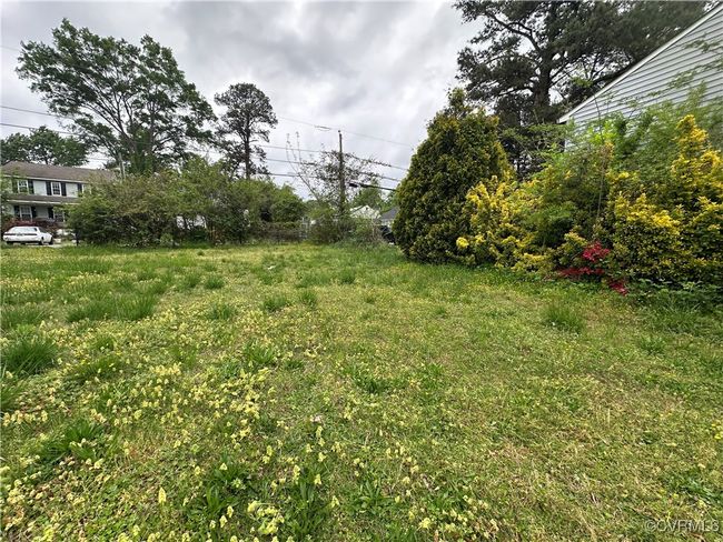 View of yard | Image 25