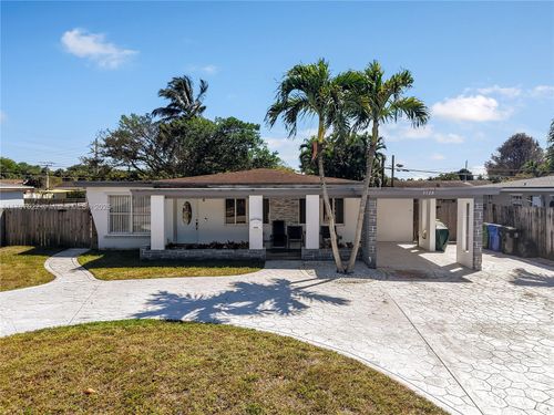 3120 17th St, Fort Lauderdale, FL, 33312-3717 | Card Image