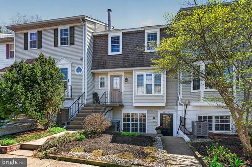 13721 Flowing Brook Ct, CHANTILLY, VA, 20151-3514 | Card Image