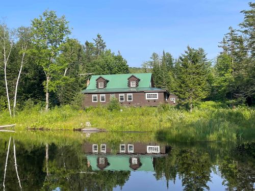 298 Us Route 302, West Topsham, VT, 05086-9768 | Card Image