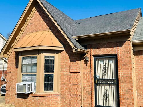 6738 Ross Ridge Dr, Memphis, TN, 38141-7359 | Card Image